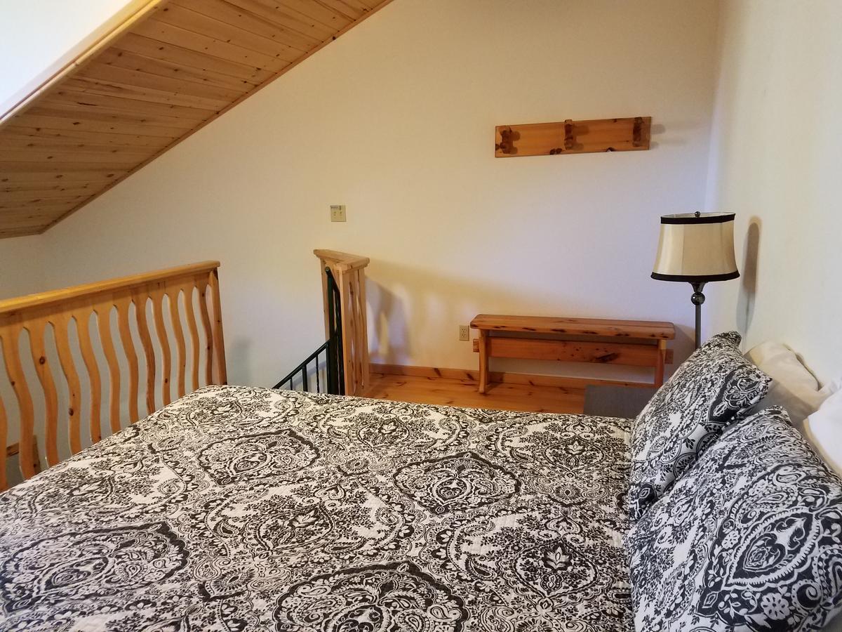Lenroot Lodge Seeley Esterno foto